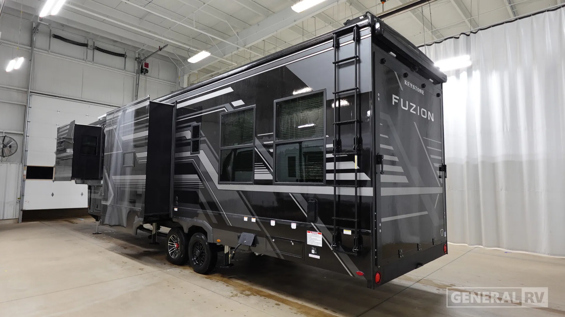 2026 Keystone Fuzion 373 - Photo 4