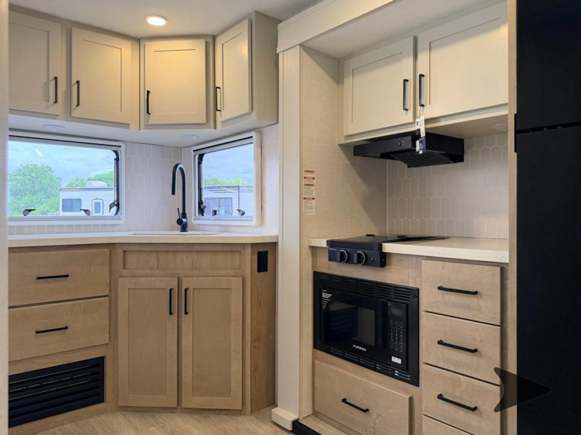 2027 Ember RV Touring Edition 2300MLL - Photo 3