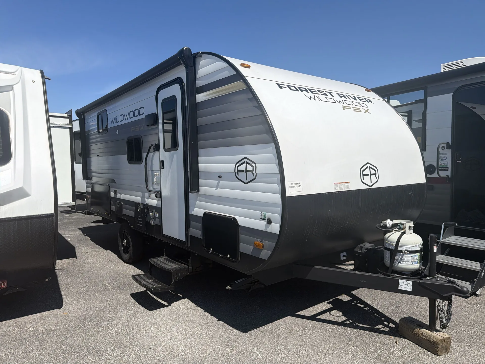 2025 Forest River Wildwood FSX 178BHSK