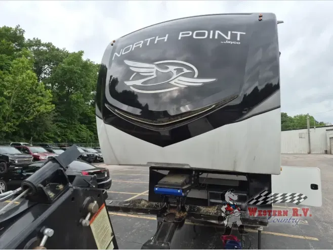 2022 Jayco North Point 377RLBH - Photo 2