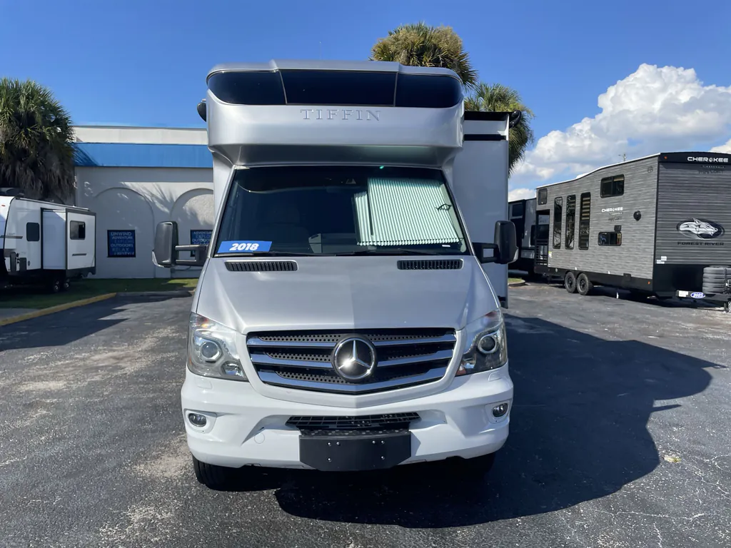 2018 Tiffin Wayfarer 24 BW, Photos photo 4
