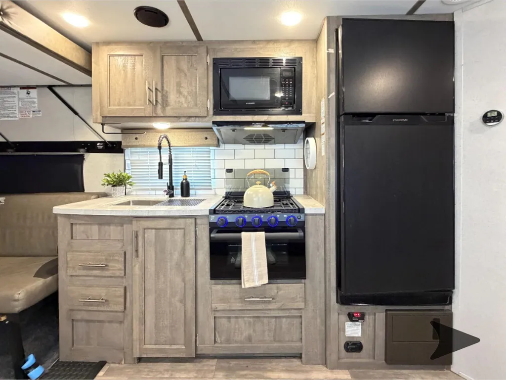 2022 Forest River XLR Micro Boost 25LRLE, Photos photo 26