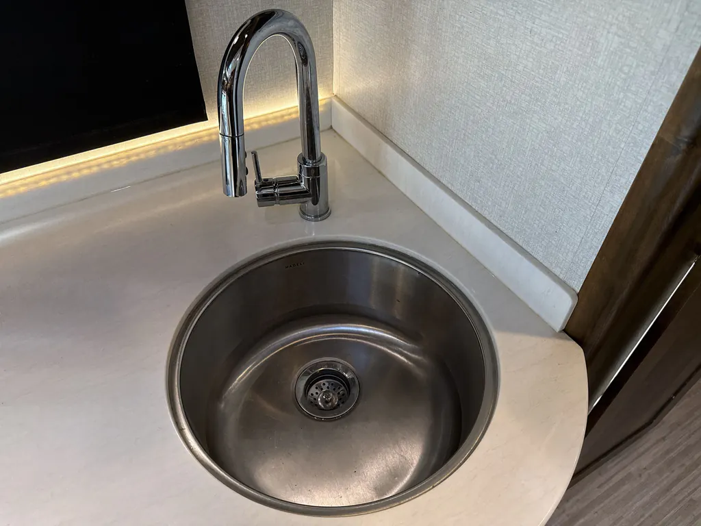 2018 Tiffin Wayfarer 24 BW, Photos photo 13