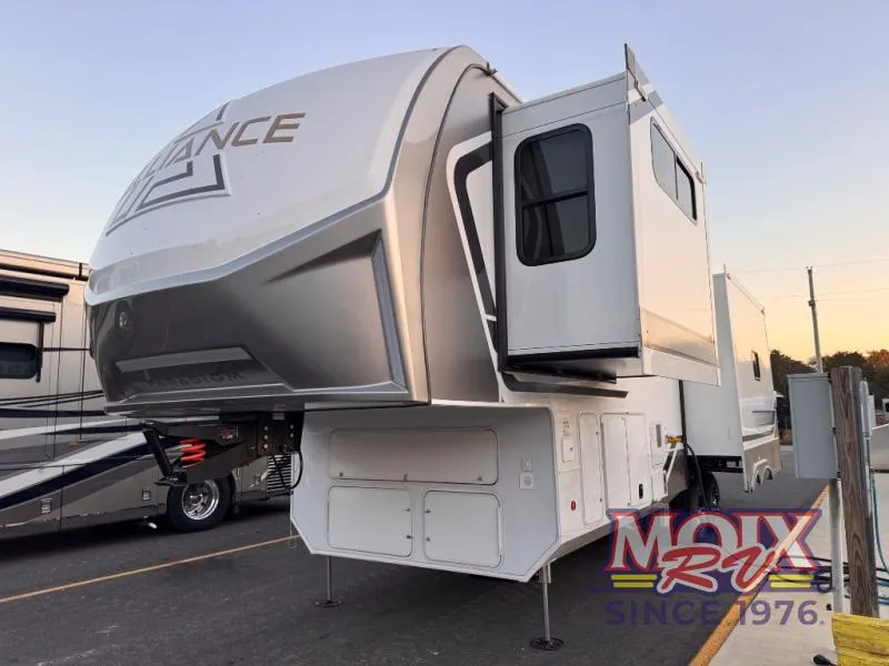 2026 Alliance RV Paradigm 295MK - Photo 4