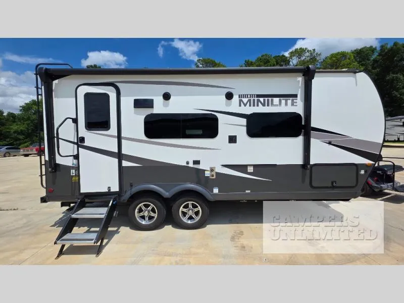 2024 Rockwood Rockwood Mini Lite 2109S - Main photo