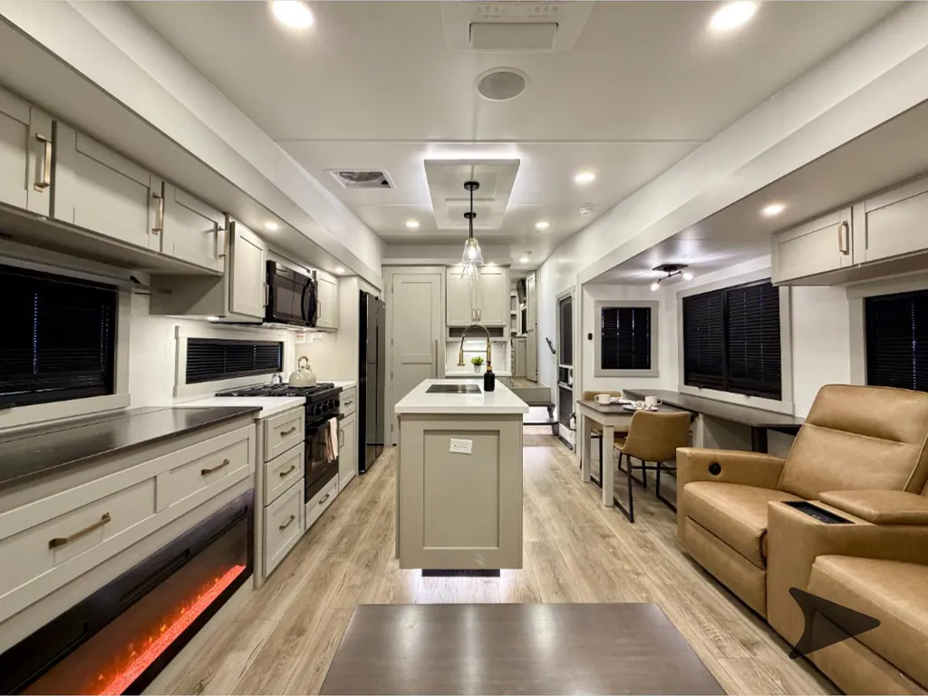 2025 Brinkley Model Z 3100, Photos photo 27
