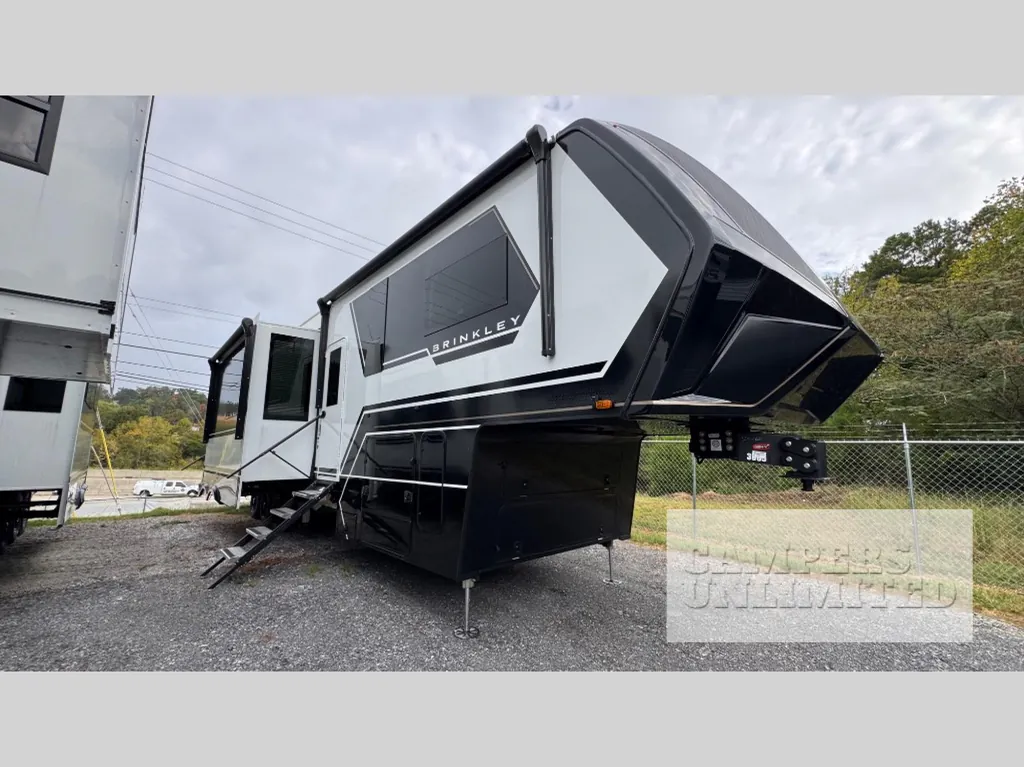 2026 Brinkley Model G 3970, Photos photo 4