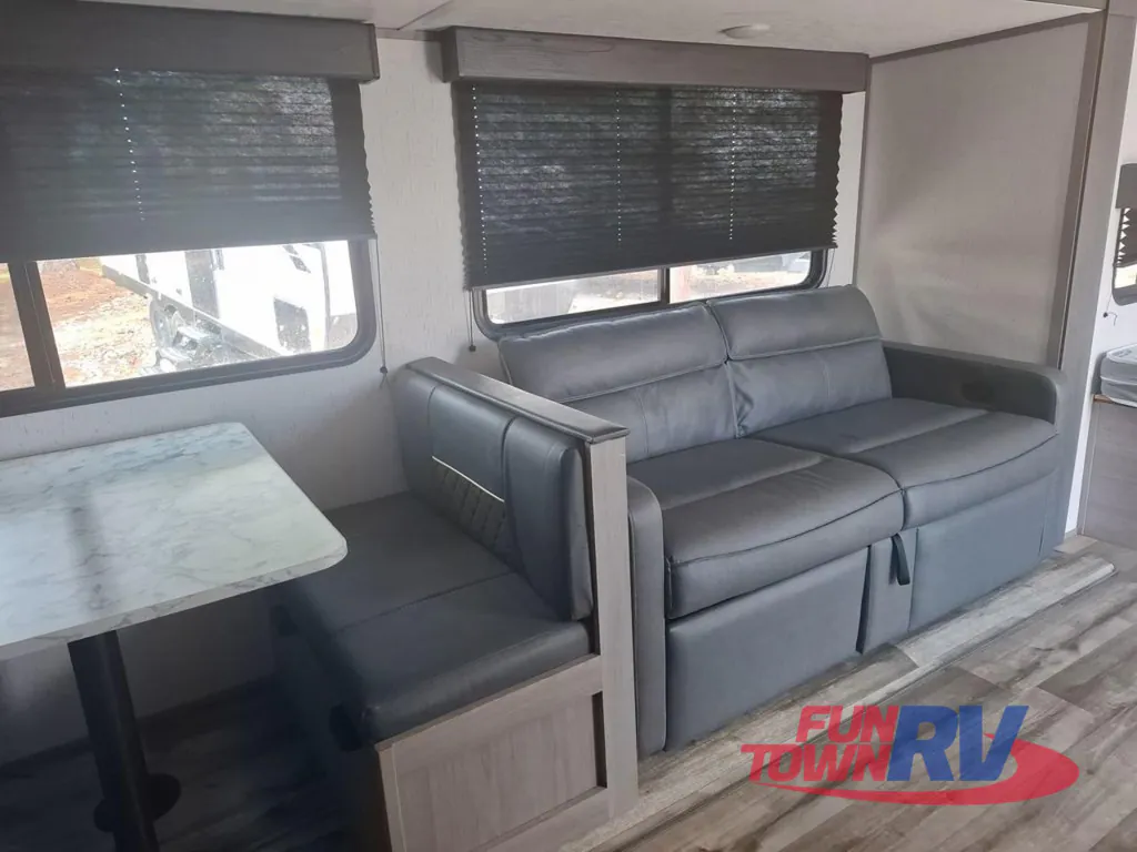 2023 Dutchmen Coleman Lantern LT 18FQ, Photos photo 26