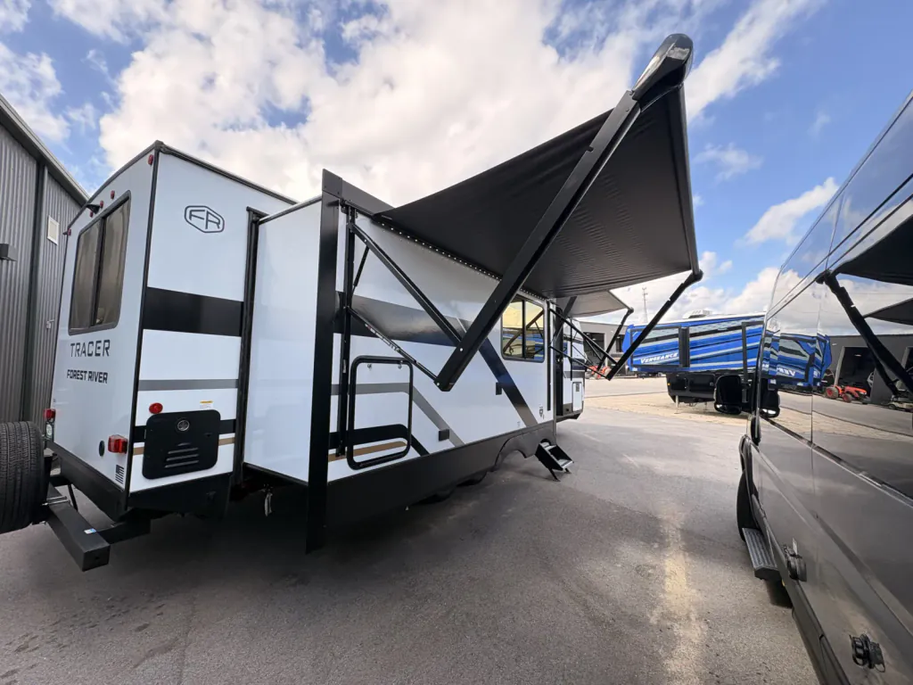 2027 Forest River Tracer 286RL, Photos photo 21