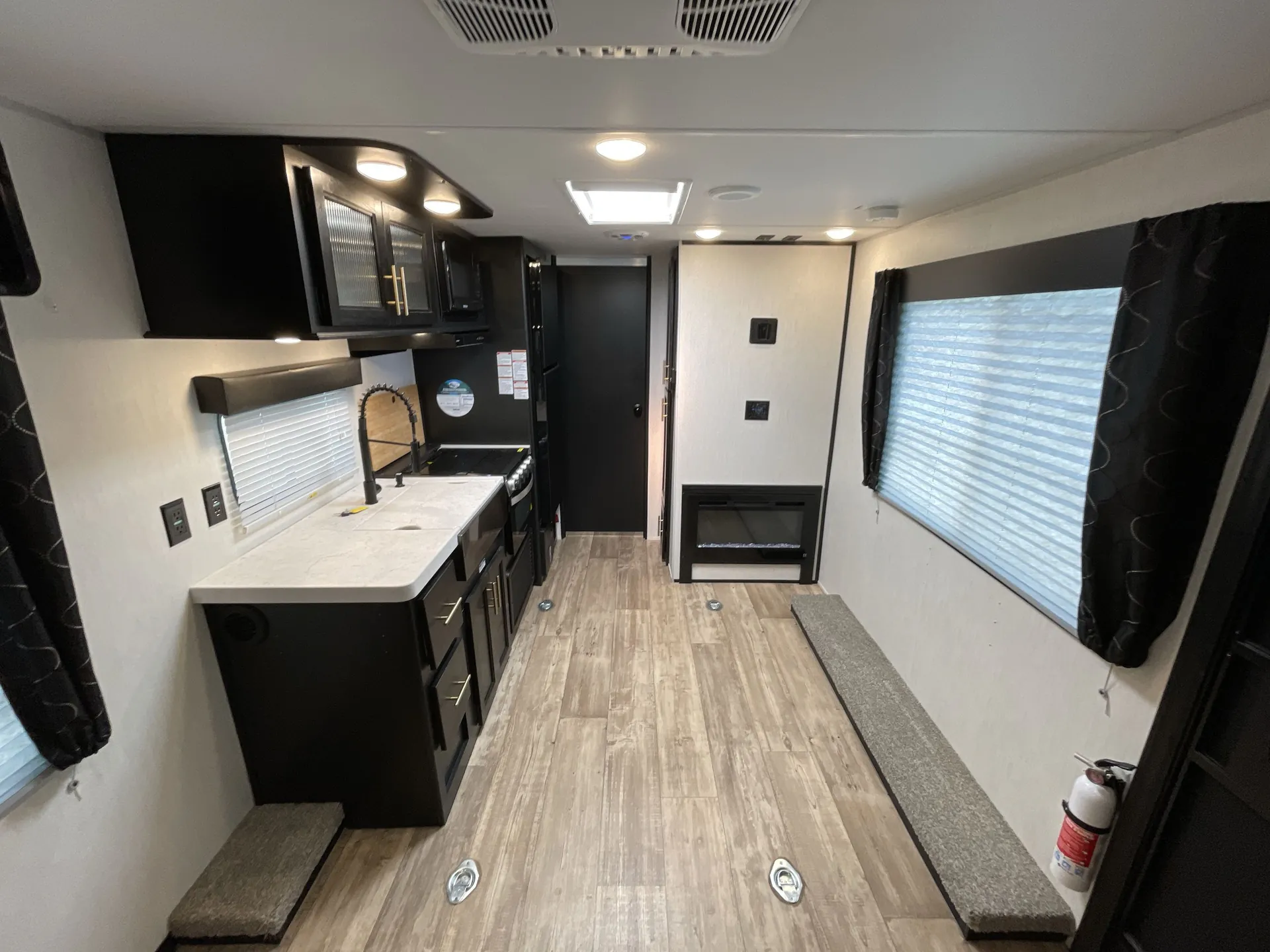2022 Forest River Cherokee Grey Wolf 26MBRR — living area main