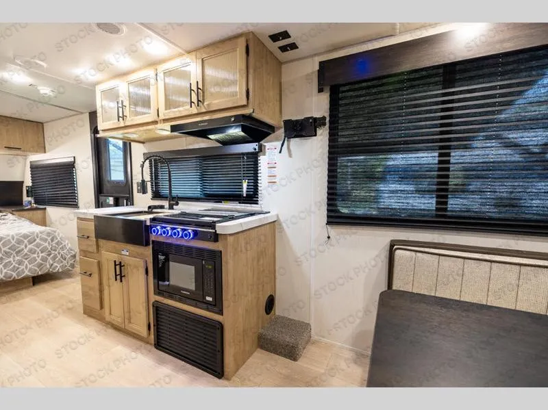 2027 Forest River Cherokee Grey Wolf 20RDSE - Photo 3