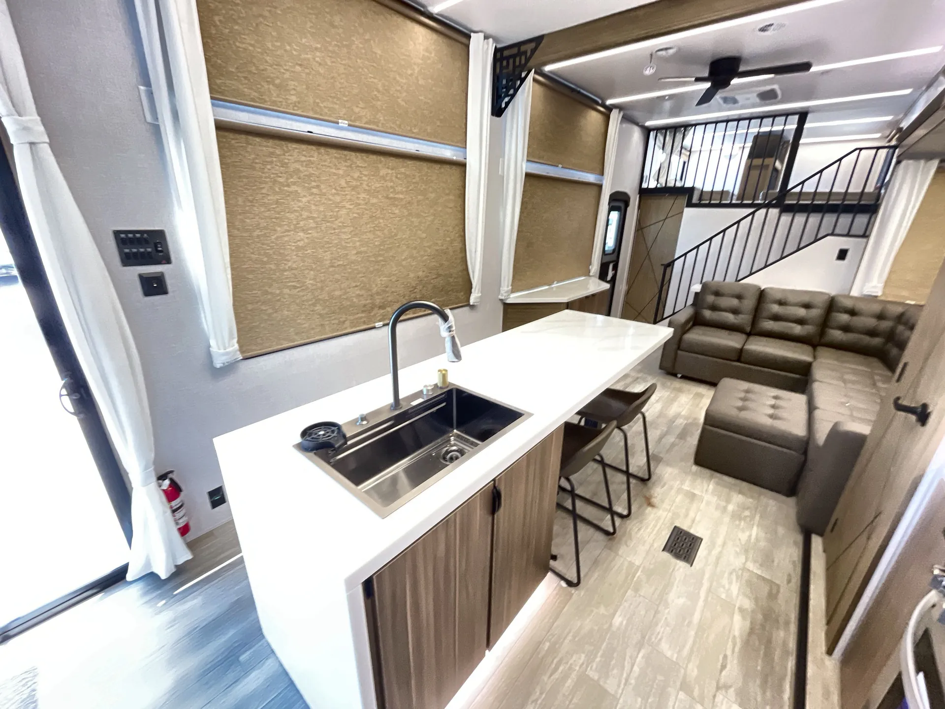 2025 Forest River Salem Villa 42VIEW — living area main