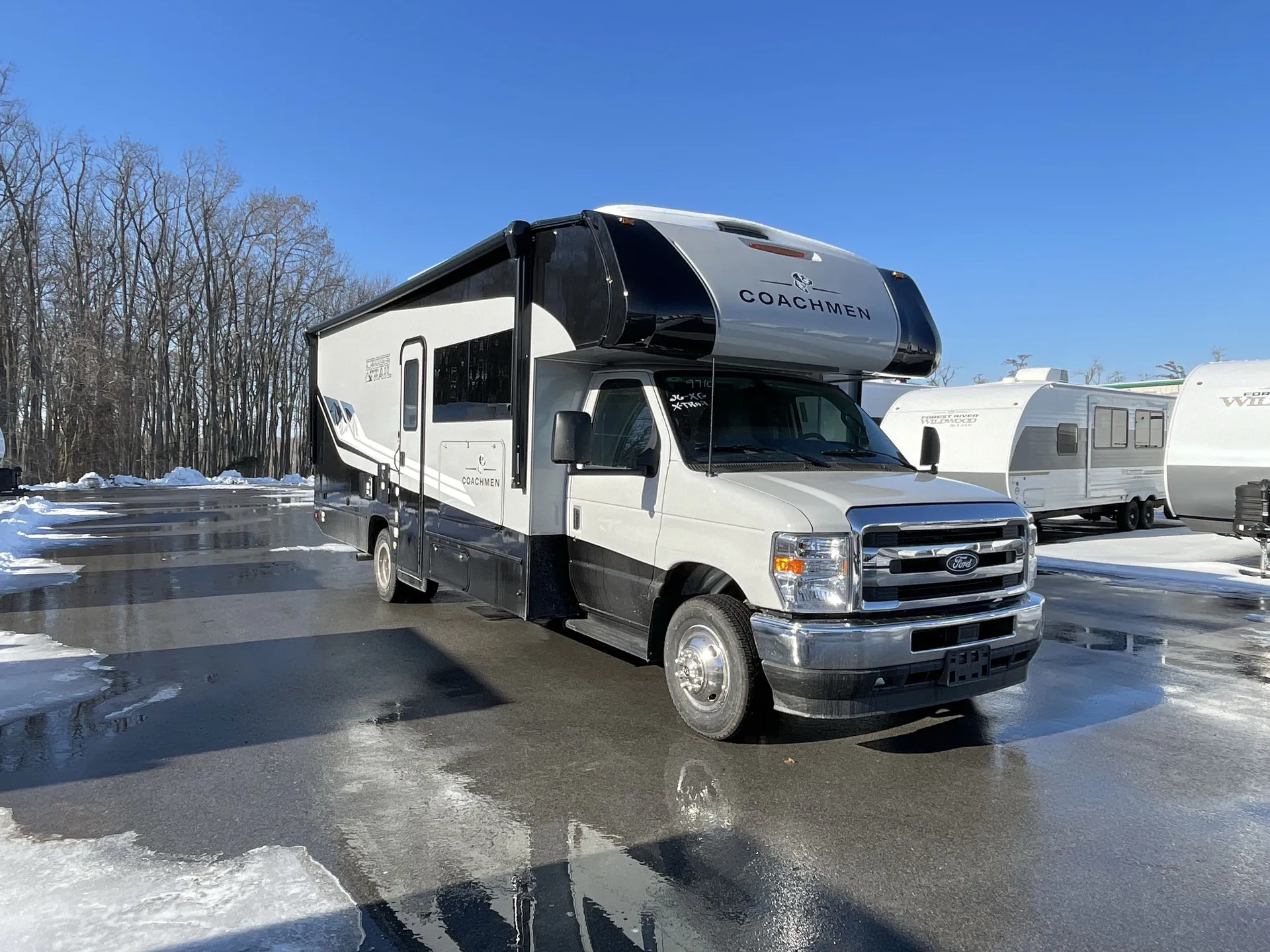 2026 Coachmen Cross Trail 26XG - Photo 2