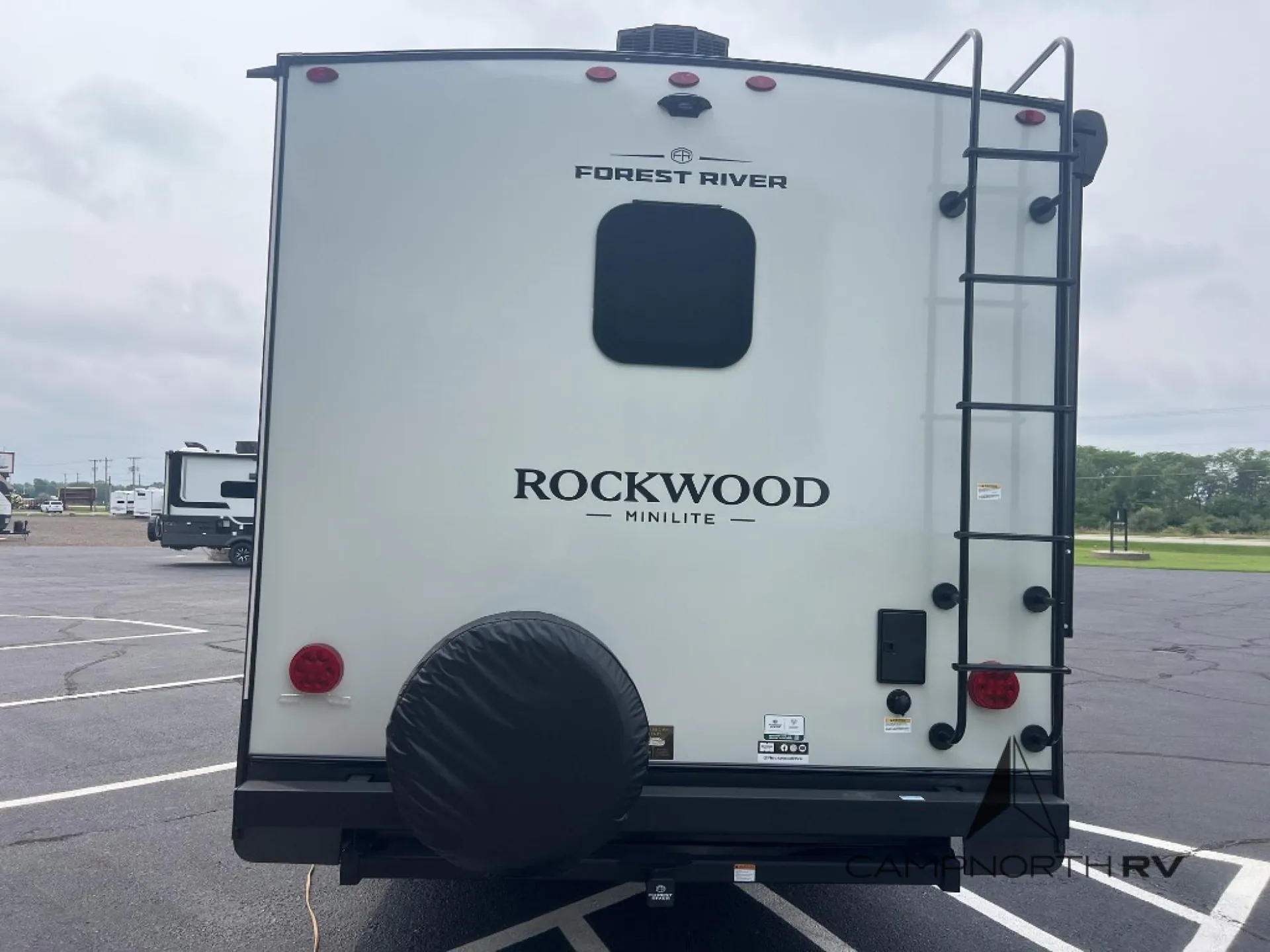 2027 Forest River Rockwood Mini Lite 2524FBT — Photo 6