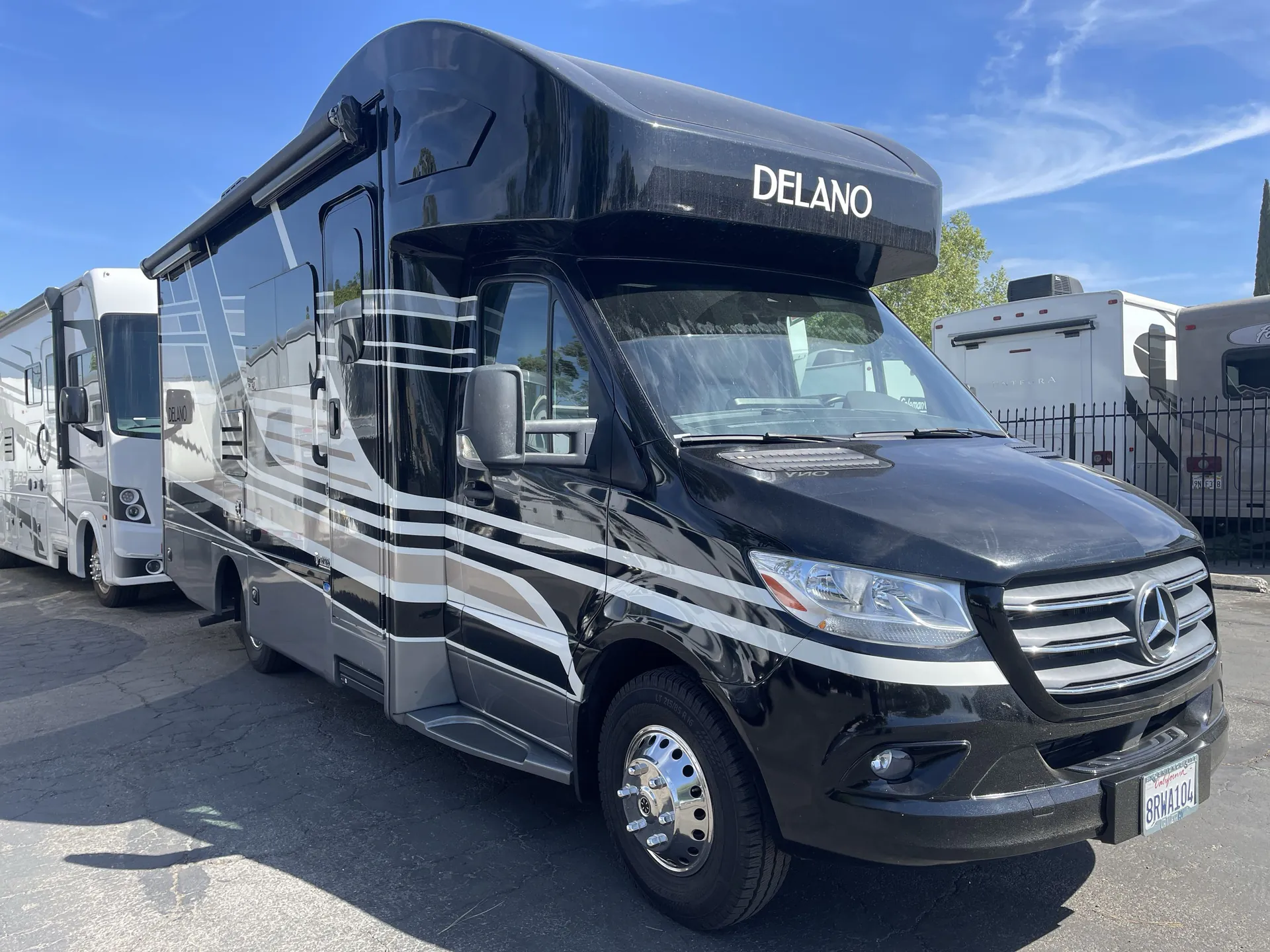 2021 Thor Motor Coach Delano 24TT - Photo 2