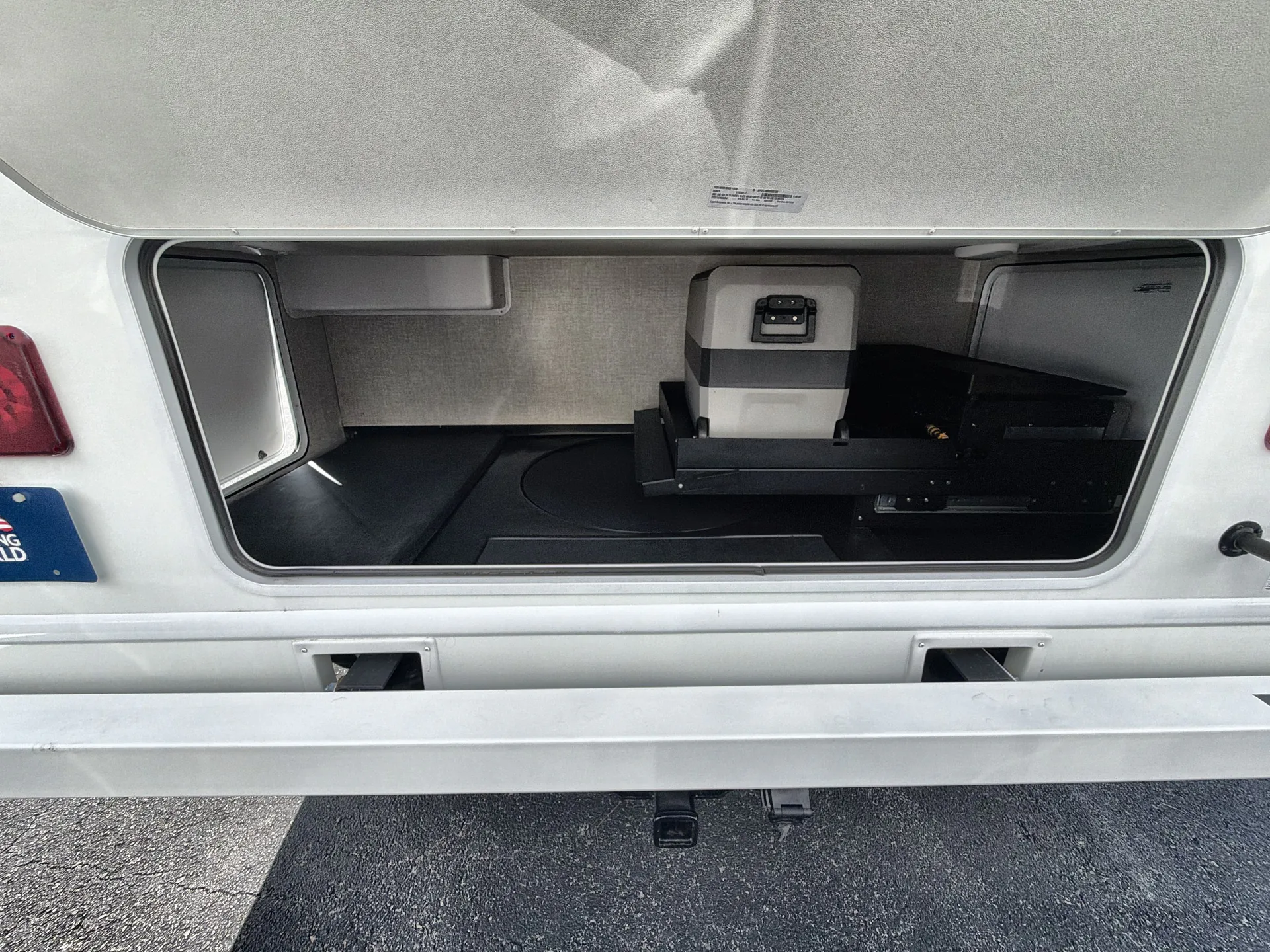 2023 Thor Motor Coach Quantum LC28 — living area main