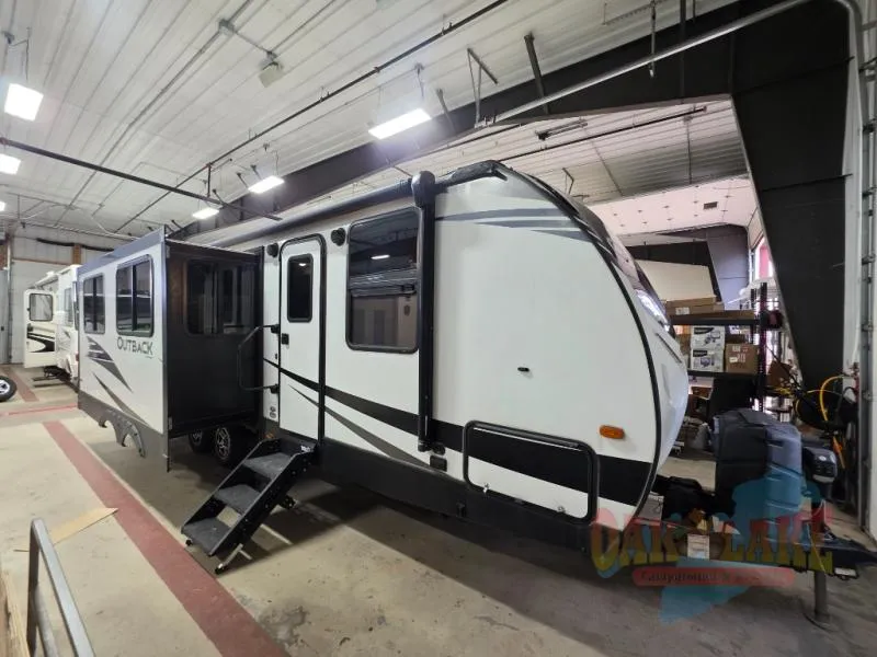 2020 Keystone Outback Ultra-Lite 260UML - Photo 2