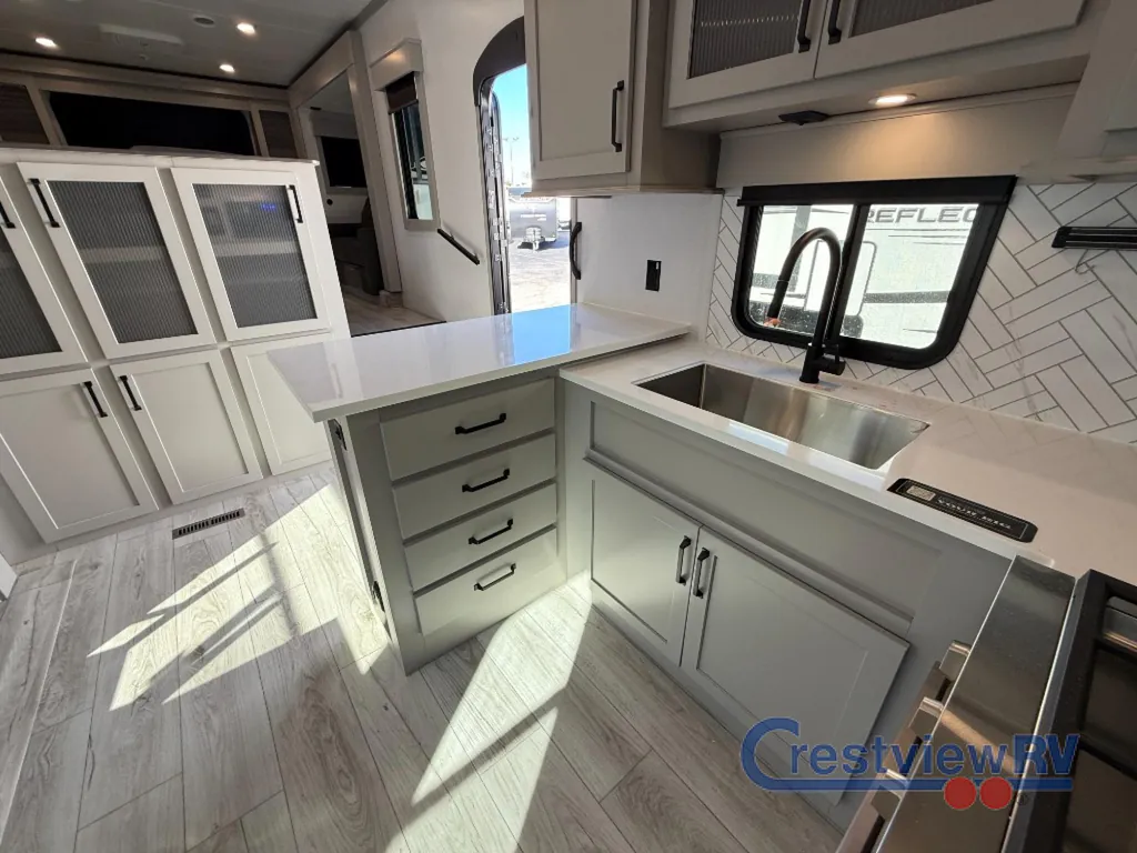 2026 Keystone Montana High Country 377FL, Photos photo 13