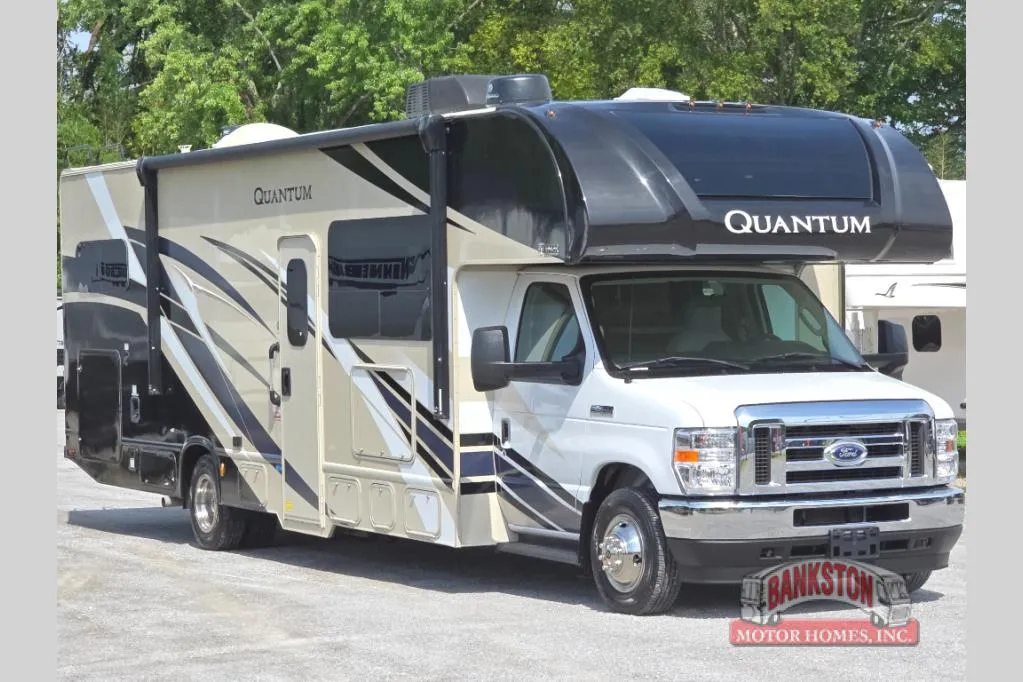 2022 Thor Motor Coach Quantum WS31 - Photo 2
