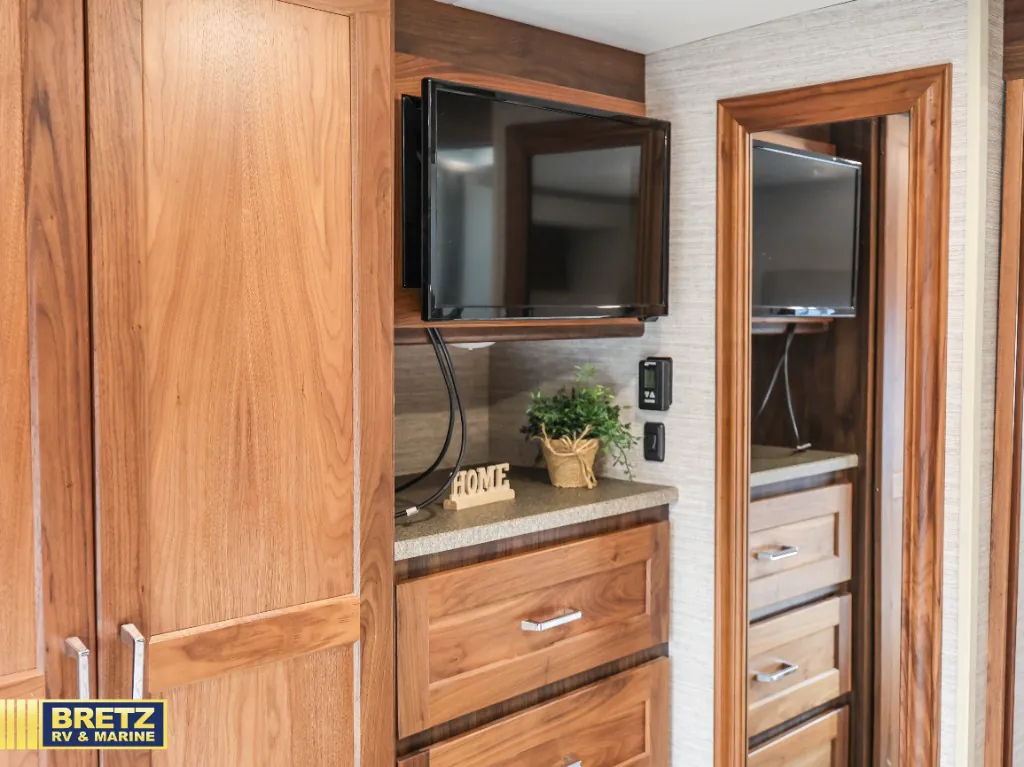 2021 Winnebago Sunstar 32M, Photos photo 41