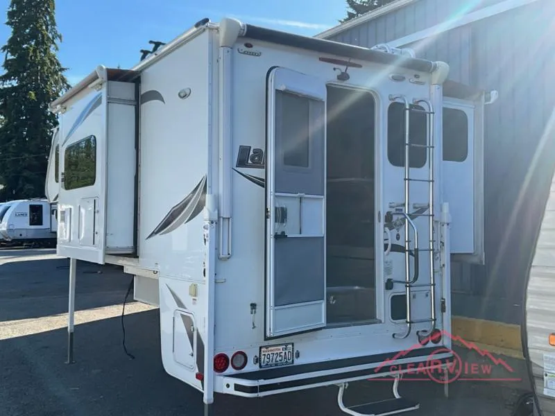 2020 Lance Lance Truck Campers Used    1062 - Photo 4