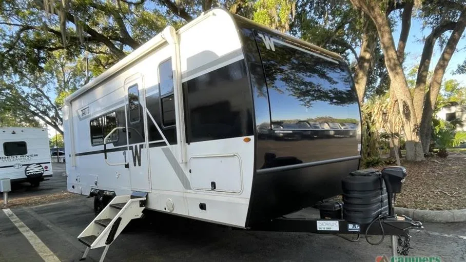 2026 Winnebago Thrive 22MLS - Photo 2