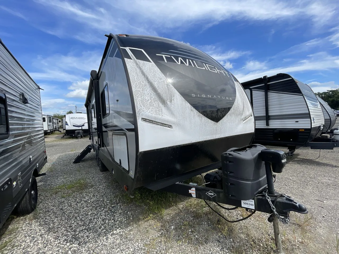 2022 Cruiser RV Twilight Signature TWS 2100 - Photo 2