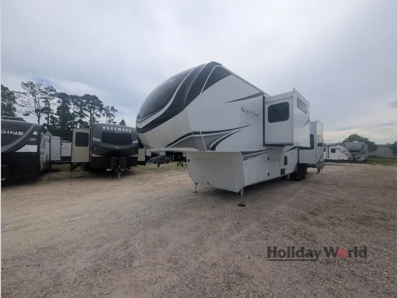 2026 Grand Design Solitude 417KB - Photo 3