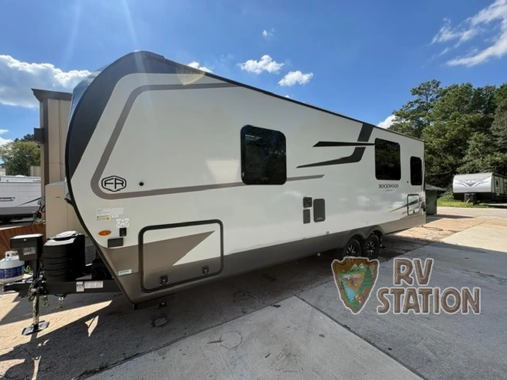2027 Forest River Rockwood Ultra Lite 302RDT - Photo 4