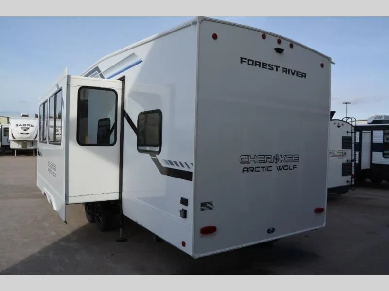 2026 Forest River Cherokee Arctic Wolf 287BH - Photo 3