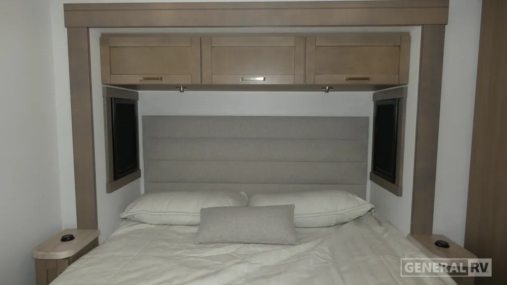 2027 Entegra Coach Vision XL 36C, Photos photo 28