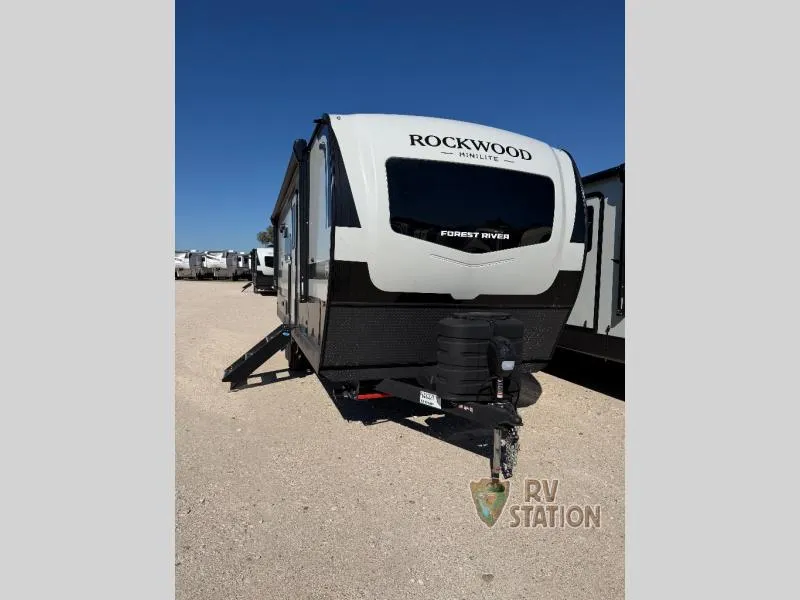 2026 Forest River Rockwood Ultra Lite 2618RD - Photo 2