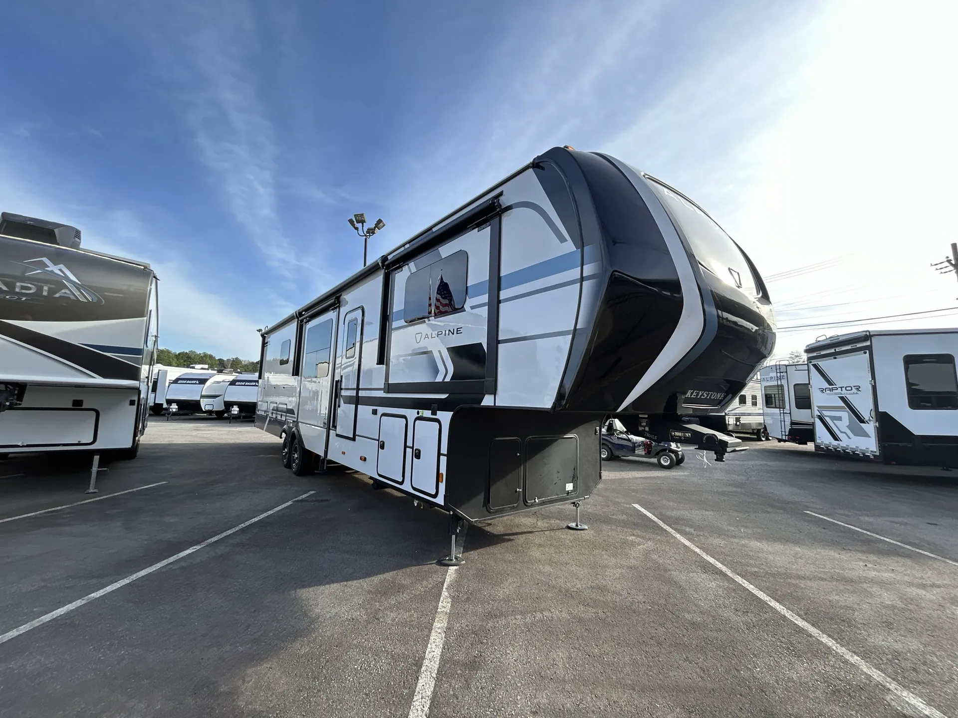 2026 Keystone Alpine 3710FL dealer photo 1 from Camping World