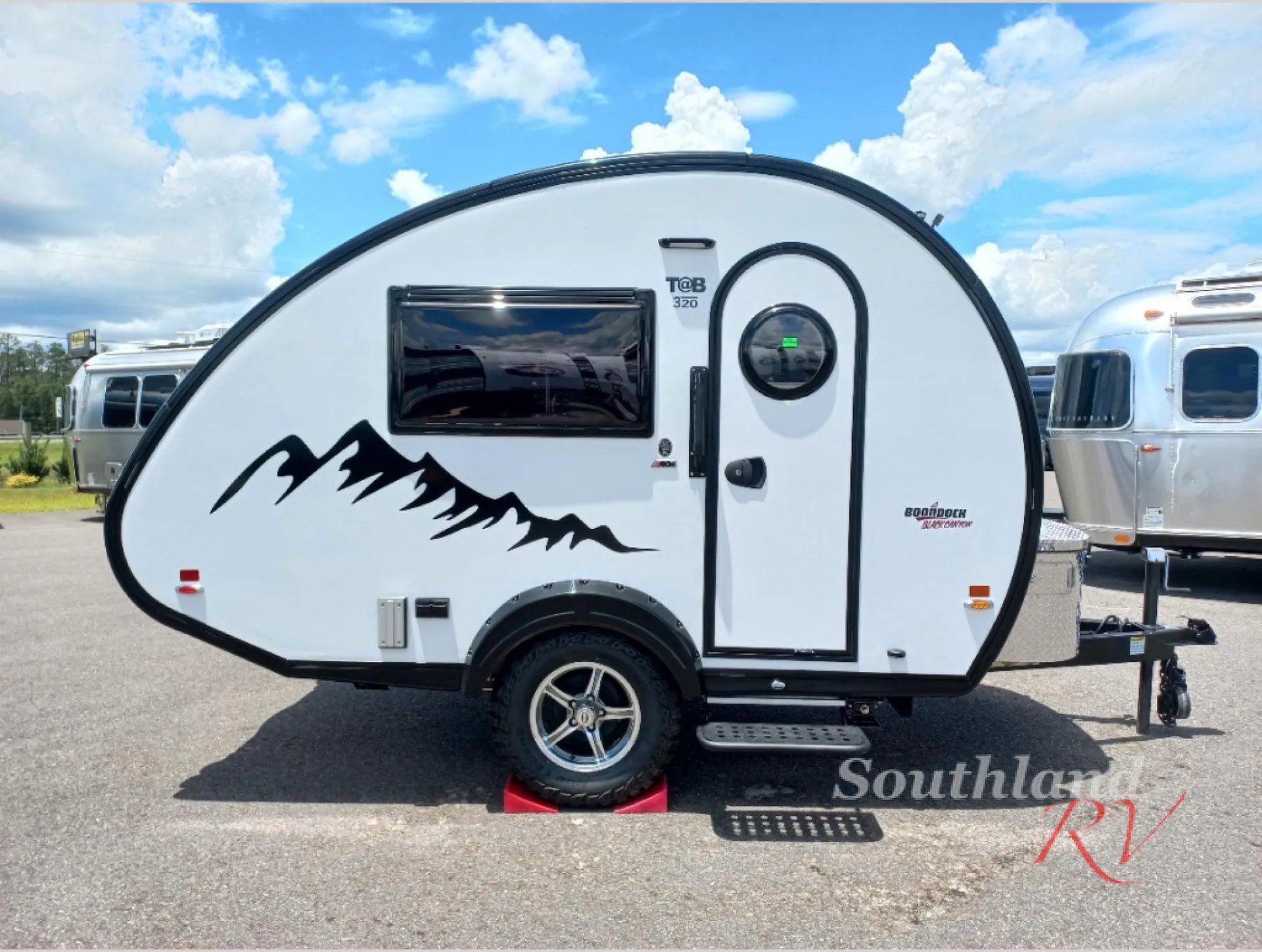 2026 nuCamp RV TAB 320 BLACK CANYON - Photo 3