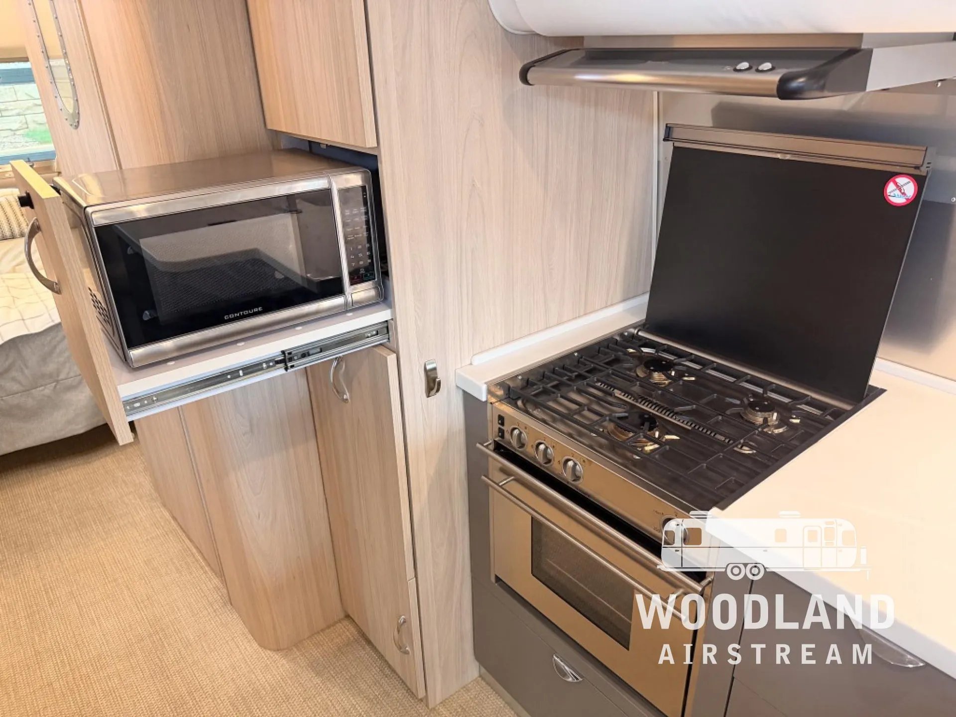 2019 Airstream Globetrotter 27FB - Photo 3
