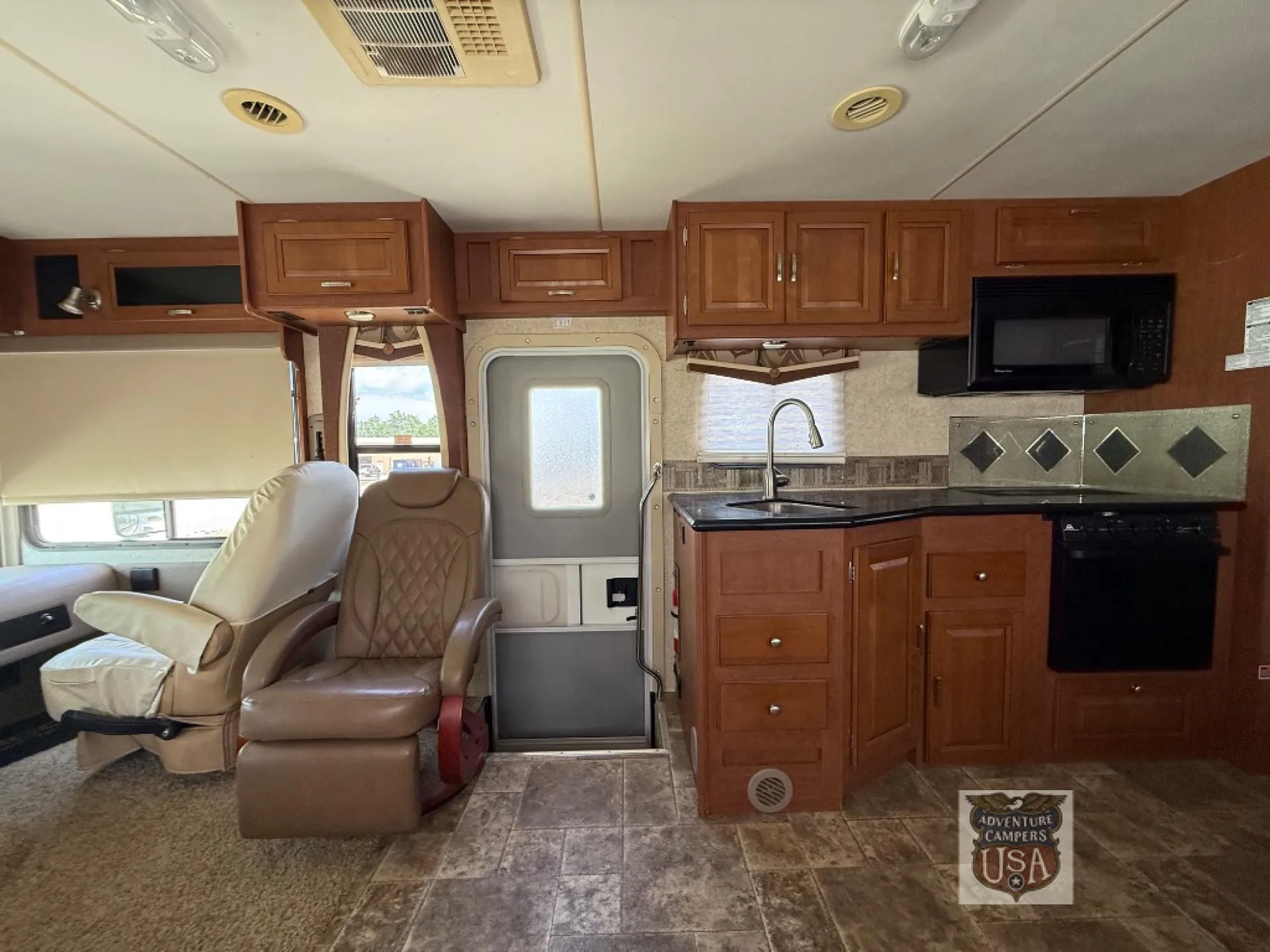2012 Forest River Georgetown 351DS - Photo 4