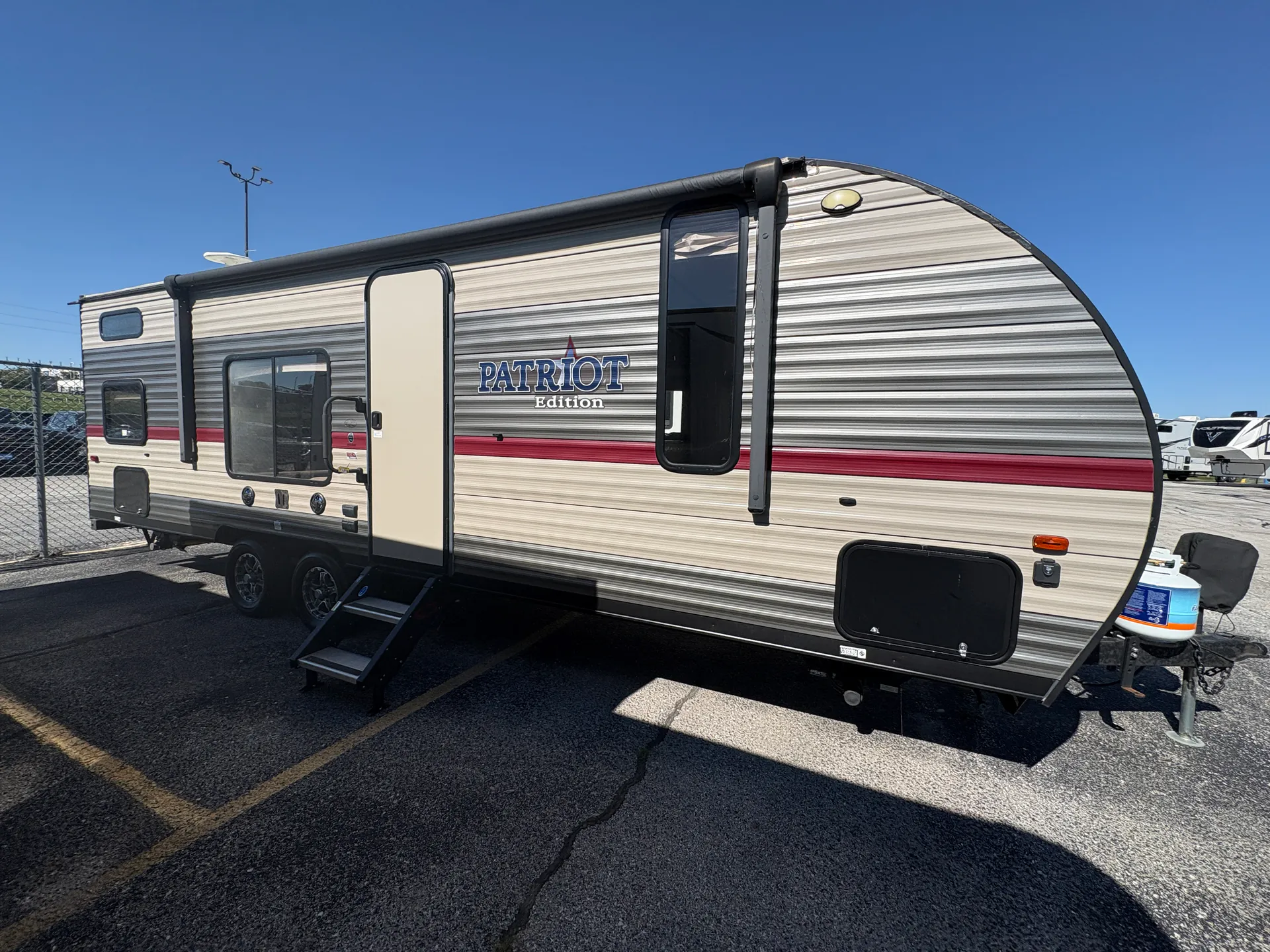 2019 Forest River Cherokee Grey Wolf 26DJSE — Photo 7
