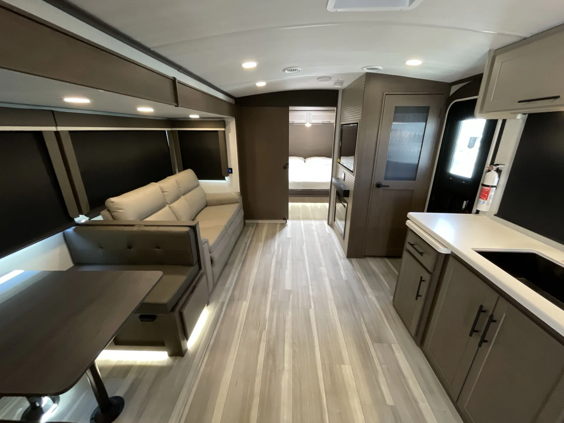 2026 Keystone Cougar 26LBWE — living area main