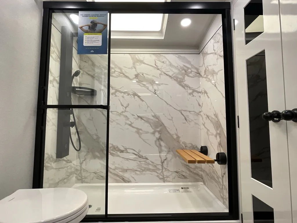 2027 Jayco Pinnacle 36FBTS, Photos photo 33