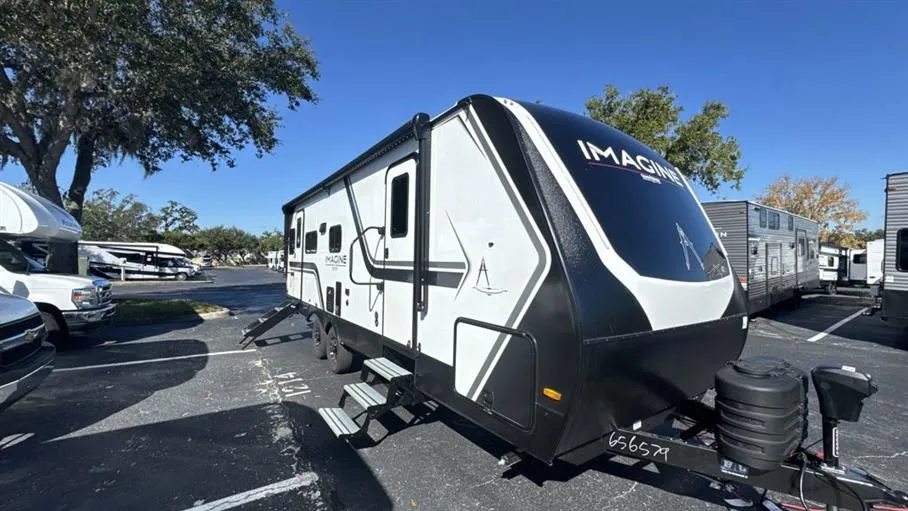 2026 Grand Design Imagine 2500RL - Photo 2