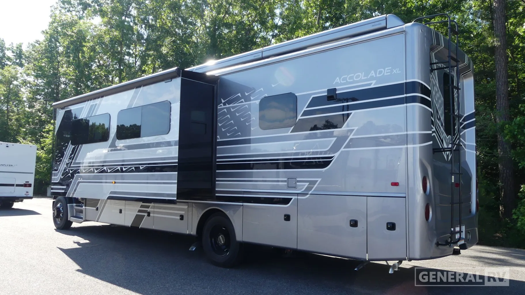 2026 Entegra Coach Accolade XL 37K - Photo 4