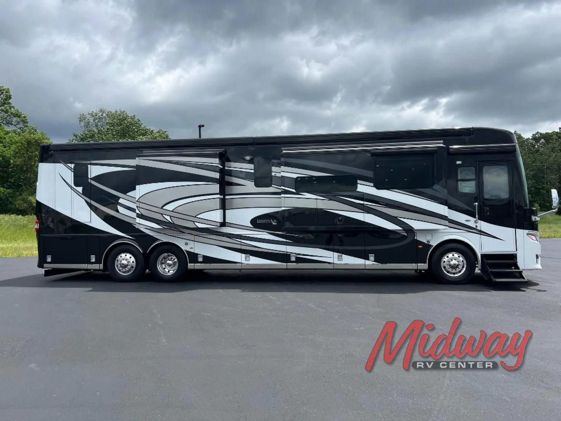 2021 Newmar London Aire 4551 - Photo 2