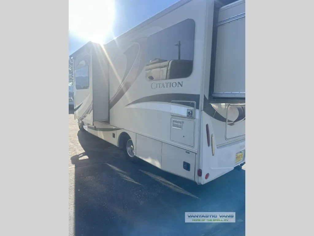 2016 Thor Motor Coach Thor 24SR Citation - Photo 4