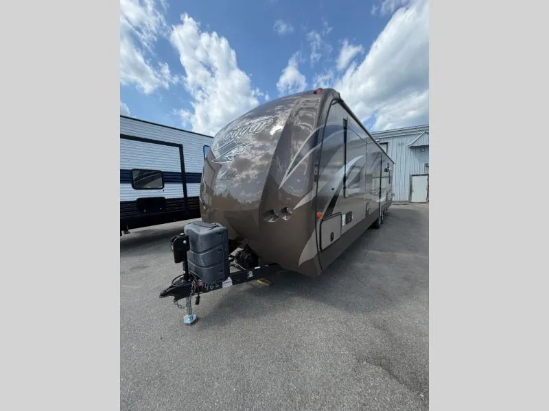 2015 Keystone RV Cougar X-Lite 31RLT - Main photo