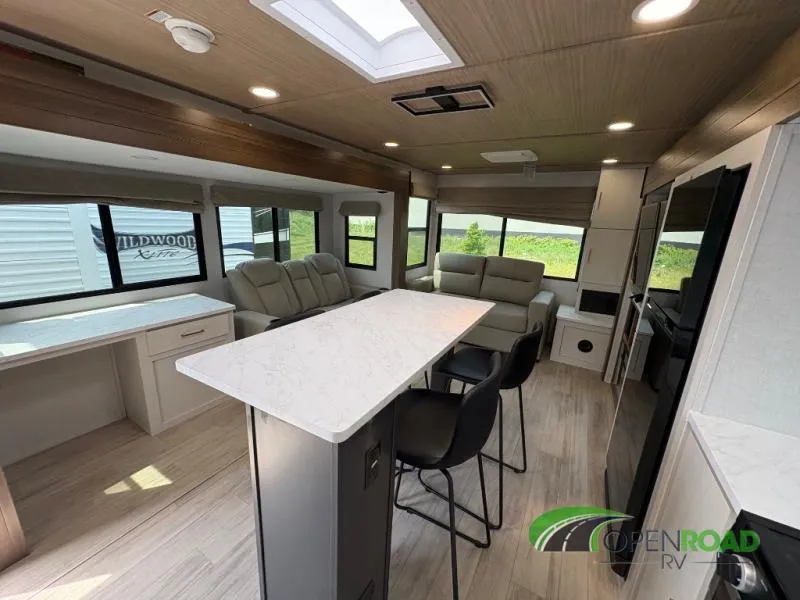 2026 Forest River Vibe 2800RL - Photo 4