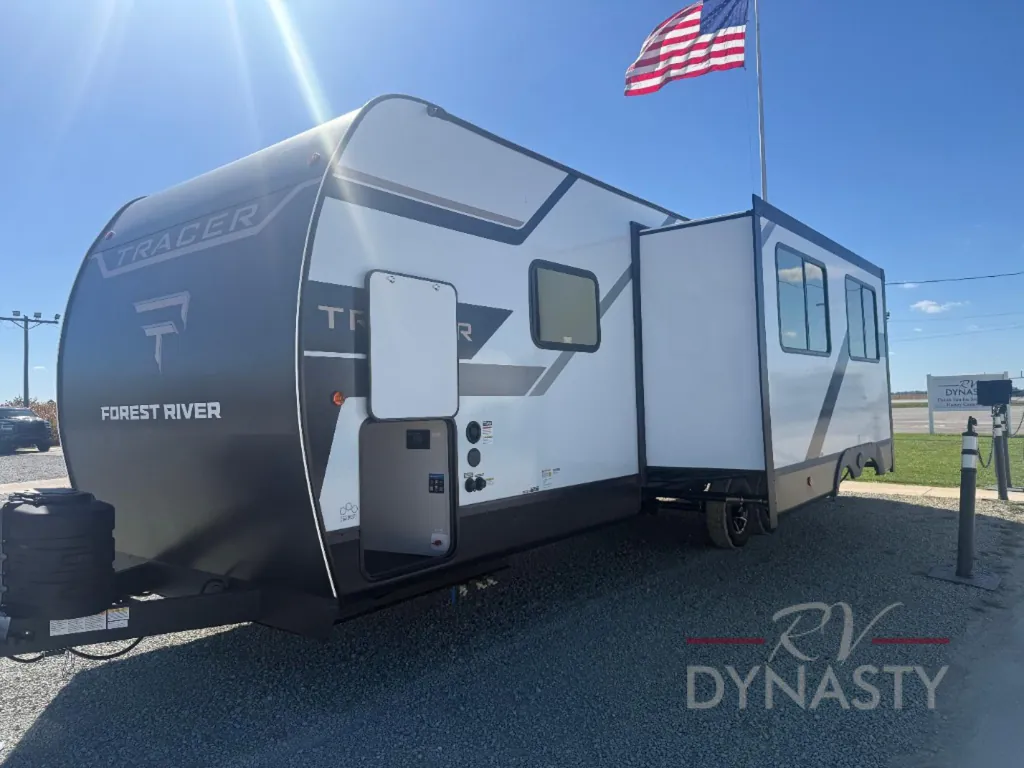 2027 Forest River Tracer 275BH, Photos photo 4