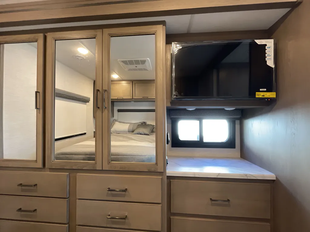 2026 Thor Motor Coach Freedom Traveler A29, Photos photo 24