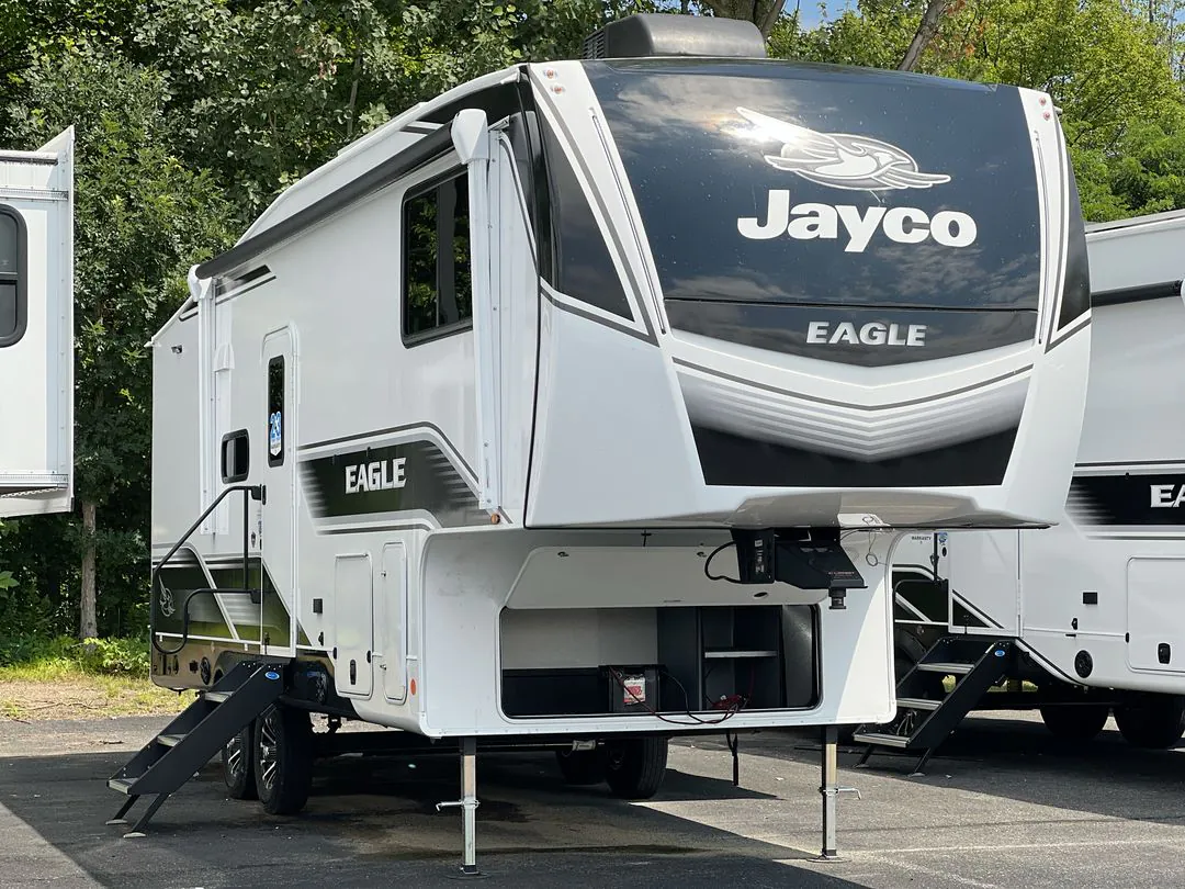 2025 Jayco Eagle HT 26REC - Photo 2