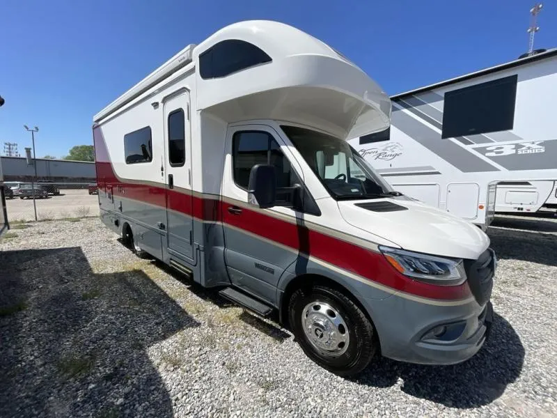 2027 Winnebago View 24D - Photo 3
