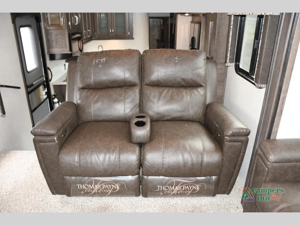 2019 Keystone Montana High Country 377FL, Photos photo 32